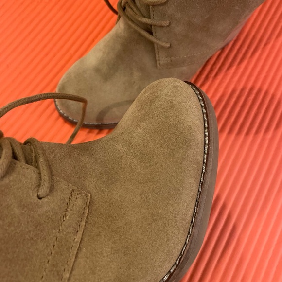 Lucky Brand Suede bootie lace-up wedge in camel size 7.5 BRAND NEW - Picture 8 of 11